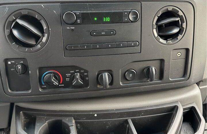 Ford E-250 Cargo 2014 full