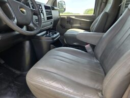 Chevrolet 3500 HD 2012 full