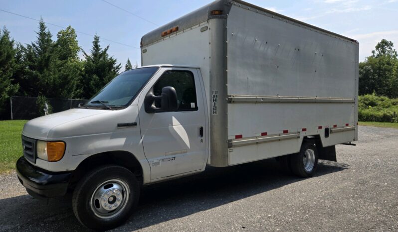 Ford E-350 2007 full