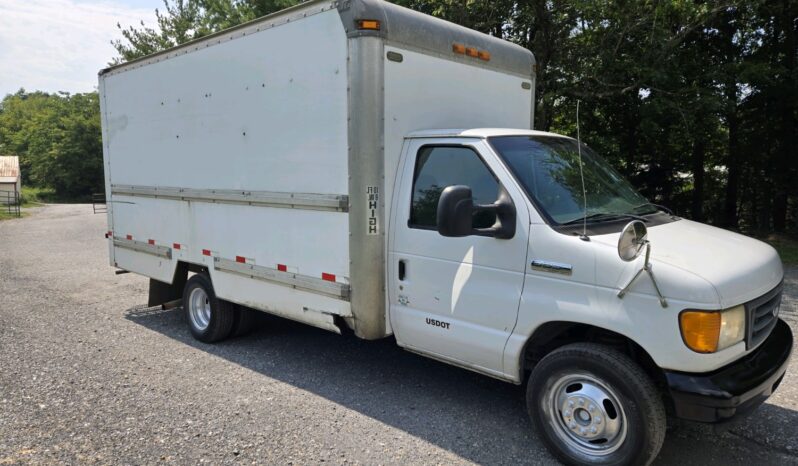 Ford E-350 2007 full