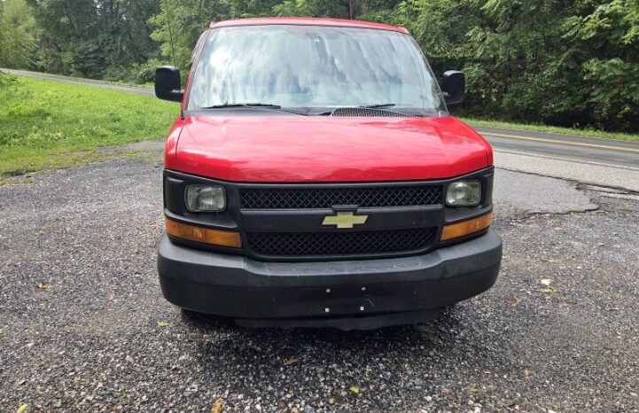 Chevrolet Express 2500 2015 full