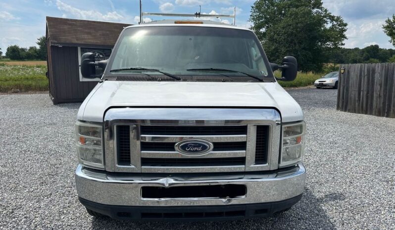 Ford E-350 2012 full