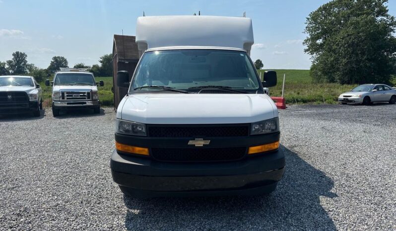 Chevrolet Express 3500 2018 full