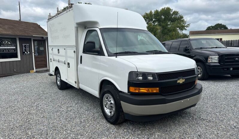 Chevrolet Express 3500 2018 full