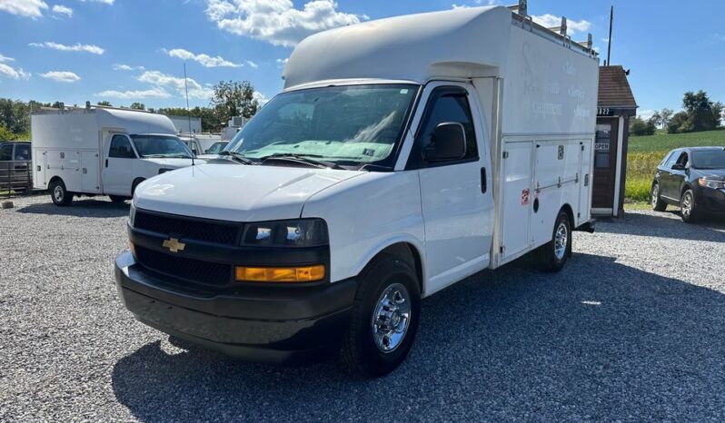 Chevrolet Express 3500 2018 full