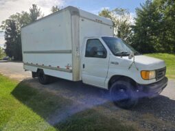 Ford E-350 2005 full