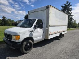 Ford E-350 2005 full