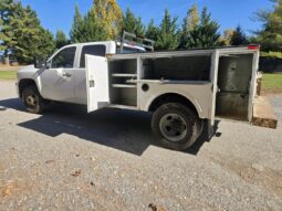 Chevrolet 3500 HD 2010 full