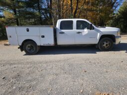 Chevrolet 3500 HD 2010 full