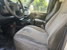 Chevrolet Express 3500 2004 full