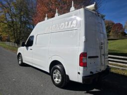 Nissan NV 2500 2013 full