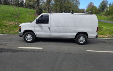 Ford E-250 Cargo 2011