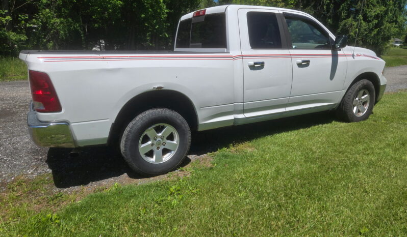 Dodge Ram 1500 2011 full