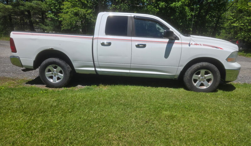 Dodge Ram 1500 2011 full