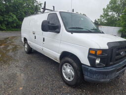 Ford E-250 Cargo 2012 full