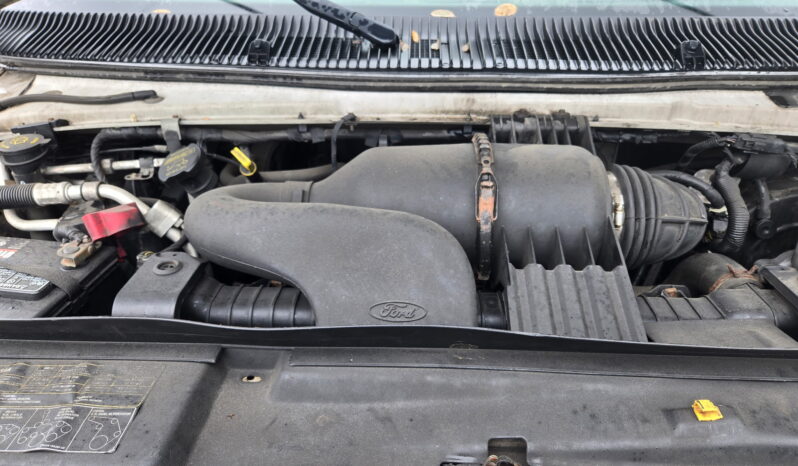 Ford E-250 Cargo 2012 full