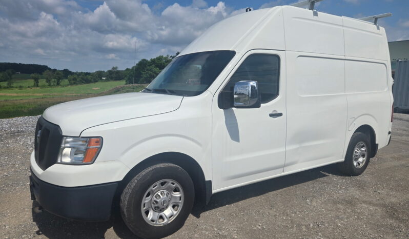 Nissan NV 2500 2014 full