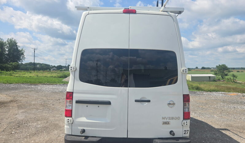 Nissan NV 2500 2014 full