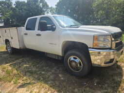 Chevrolet 3500 HD 2013 full
