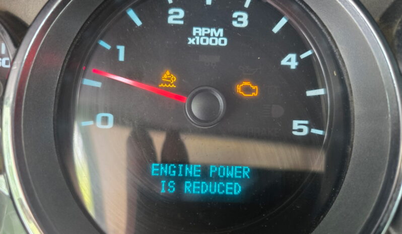 Chevrolet 3500 HD 2013 full