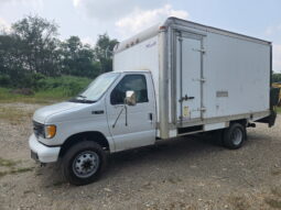 Ford E-450 2003 full