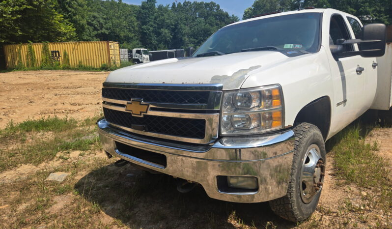 Chevrolet 3500 HD 2013 full