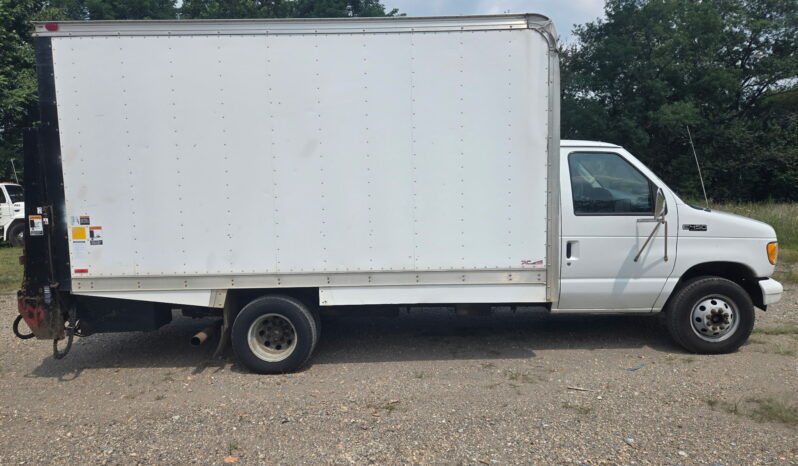Ford E-450 2003 full