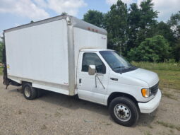 Ford E-450 2003 full