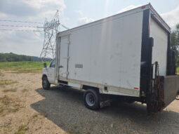 Ford E-450 2003 full