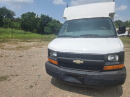 Chevrolet Express 3500 2010 full