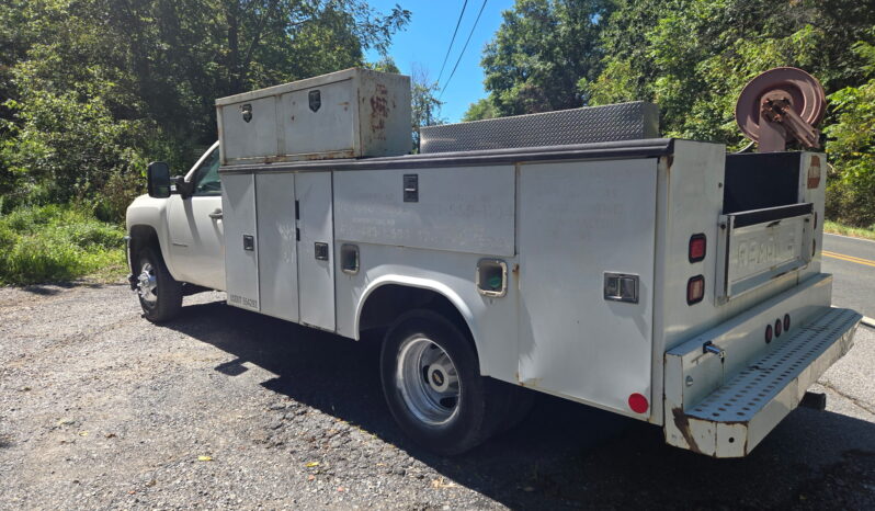 Chevrolet 3500 HD 2011 full