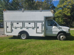 Ford E-350 2011 full