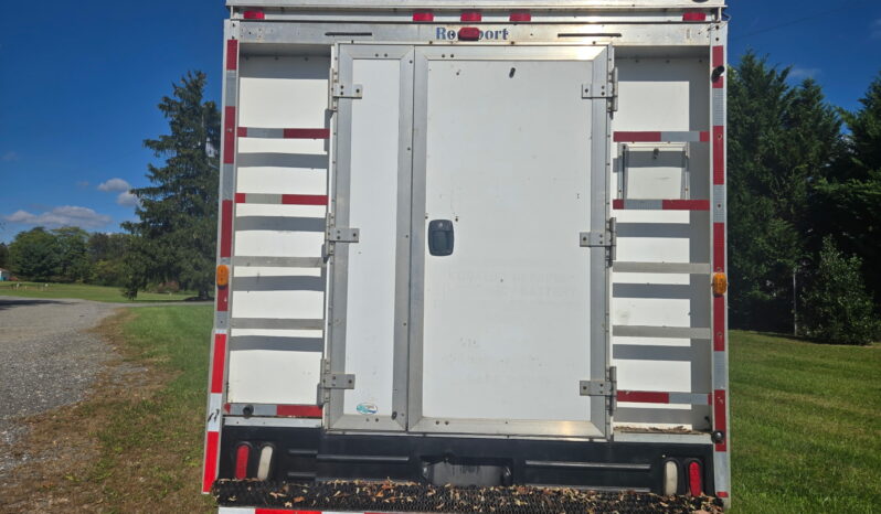 Ford E-350 2011 full