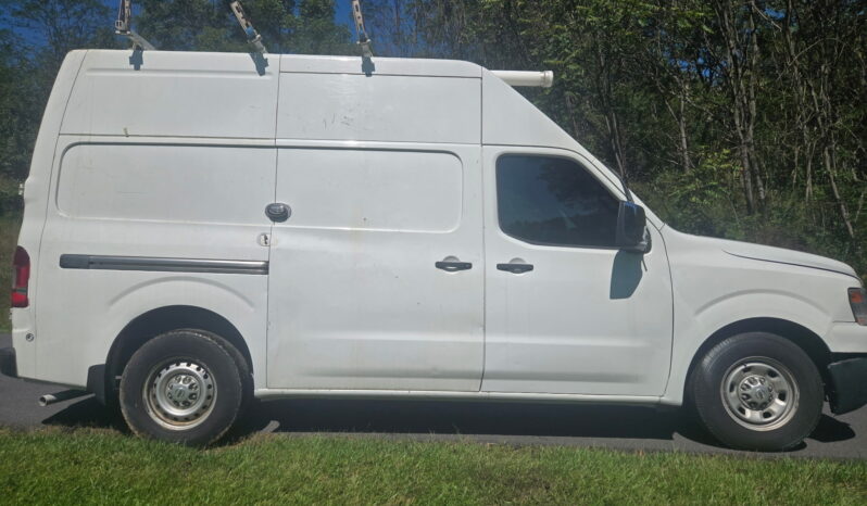 Nissan NV 3500 2014 full