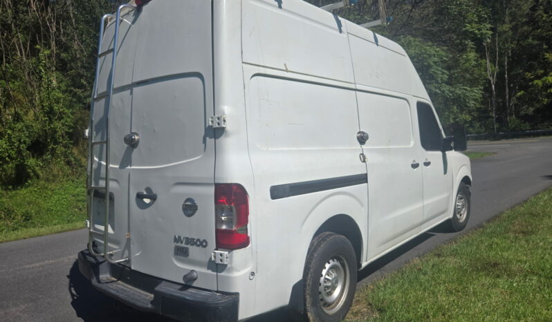 Nissan NV 3500 2014 full