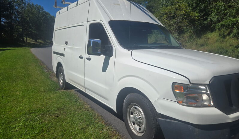 Nissan NV 3500 2014 full