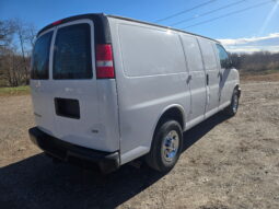 Chevrolet Express 2500 2017 full