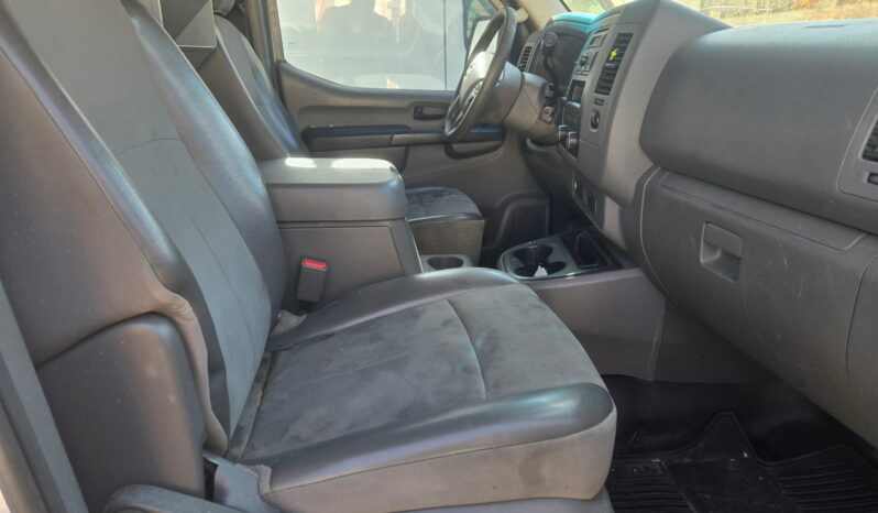 Nissan NV 3500 2014 full