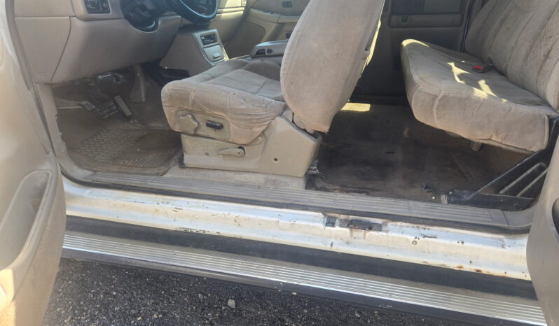 Chevrolet 2500 HD 2001 full