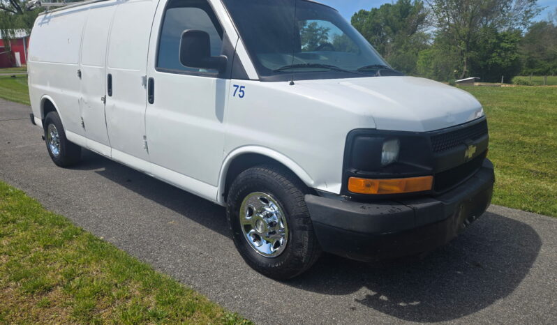 Chevrolet Express 3500 2015 full