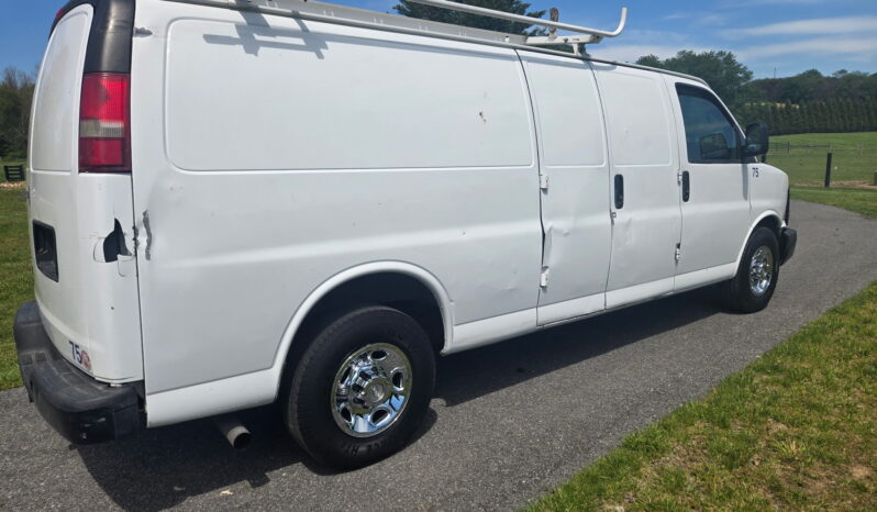 Chevrolet Express 3500 2015 full