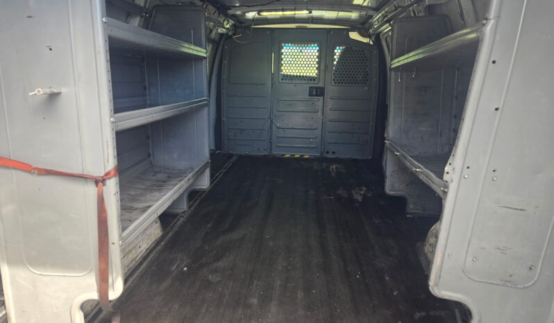 Chevrolet Express 3500 2015 full