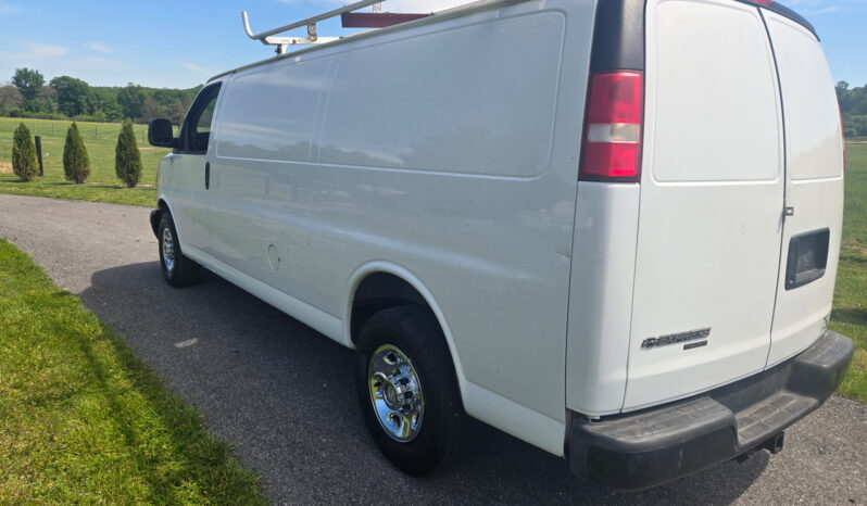 Chevrolet Express 3500 2015 full