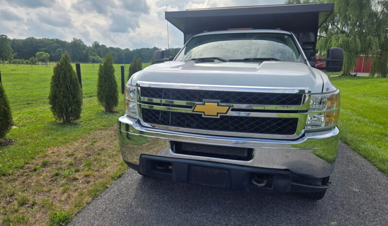 Chevrolet 3500 HD 2011 full