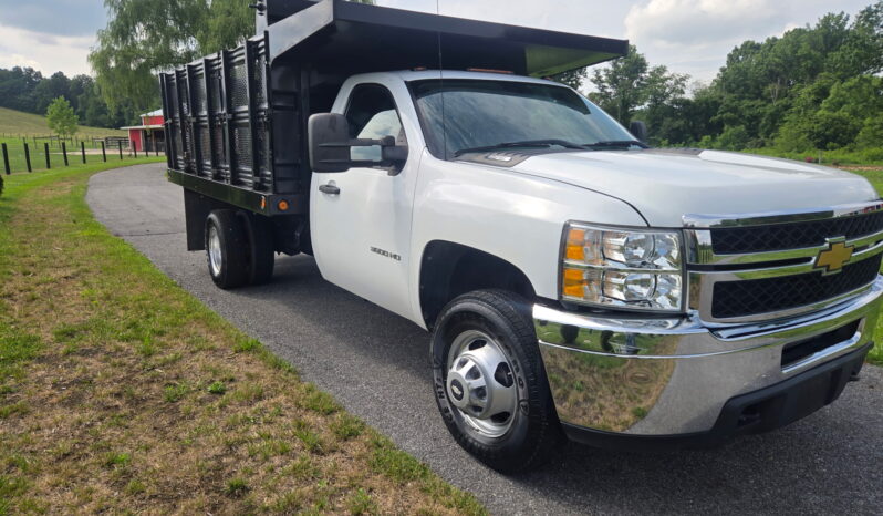 Chevrolet 3500 HD 2011 full