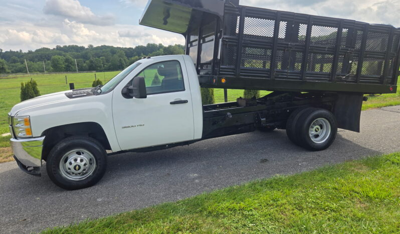 Chevrolet 3500 HD 2011 full