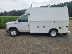 Ford E-350 2016