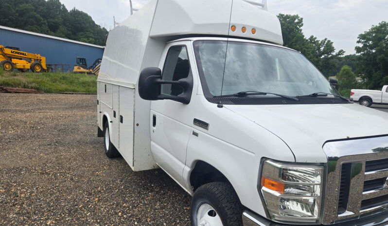 Ford E-350 2016 full