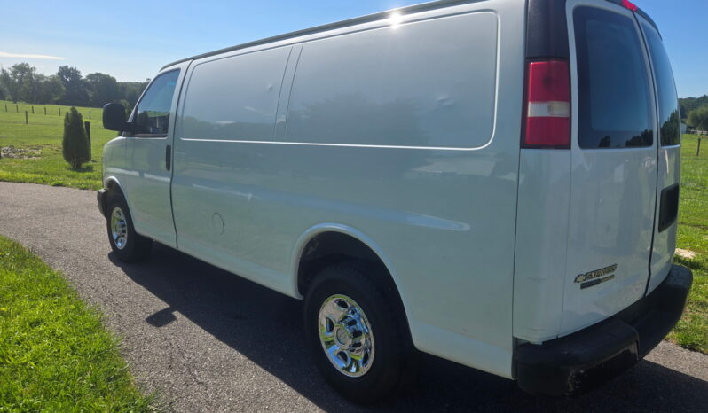 Chevrolet Express 2500 2015 full