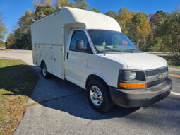 Chevrolet Express 3500 2014 full